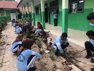 Kegiatan Jumat Bersih Agustus 2024