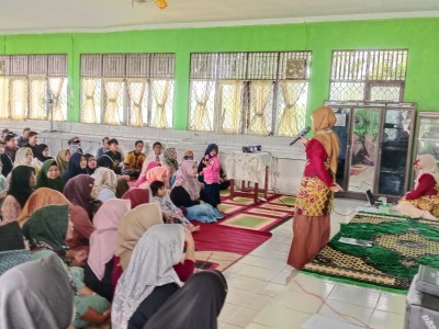 Pembagian Raport Peserta Didik Semester Ganjil Tahun Ajaran 2024/2025