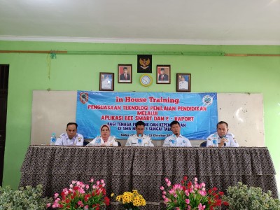 12 Oktober 2022, Dengan Tema Penguasaan Teknologi Penilaian Pendidikan Menggunakan Aplikasi Bee Smar