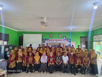 IHT Bulan Oktober 2024 (Pemanfaatan IT dalam Pembuatan Soal Literasi dan Numerasi)